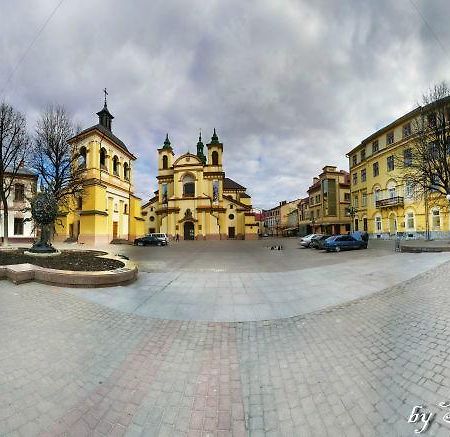Galytska Apartment Ivano-Frankivsk Buitenkant foto